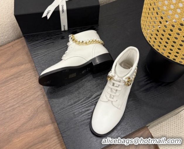 Best Product Chanel Calfskin Leather Flat Laced-up Ankle Boots with Chain White 0830014