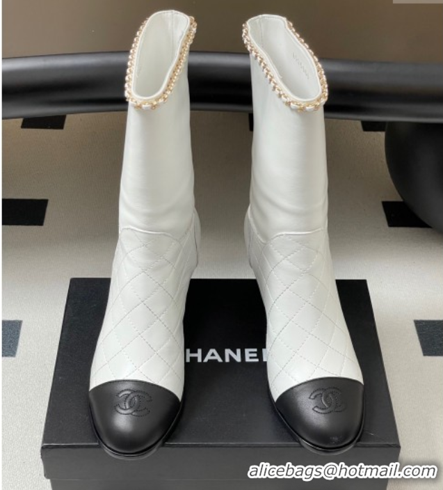 Popular Style Chanel Quilted Calfskin & Leather Ankle Boots 6cm with Chain White 2025 CH083009