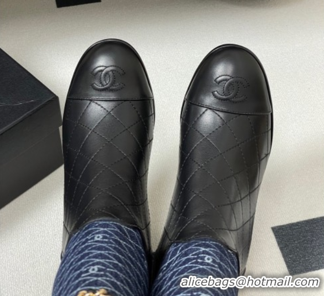 Pretty Style Chanel Quilted Calfskin & Denim Ankle Boots 6cm with Chain Black/Navy Blue 2025 CH083009
