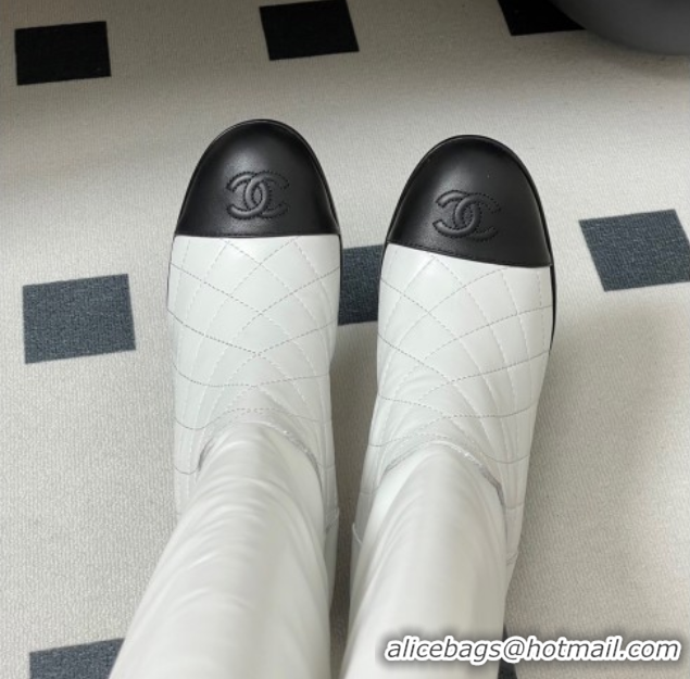 Good Product Chanel Quilted Calfskin & Leather High Boots 6cm with Chain White 2025 CH083009