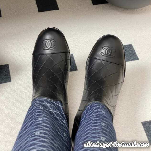 Trendy Design Chanel Quilted Calfskin & Leather High Boots 6cm with Chain Black/Navy Blue 2025 CH083009