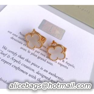 Famous Brand Van Cleef & Arpels Alhambra Studs Earrings 0628 White/Gold 2023