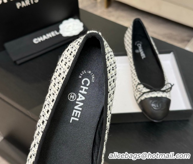 Best Product Chanel Classic Tweed & Lambskin Leather Ballet Flats with Bow Black/White 50901011
