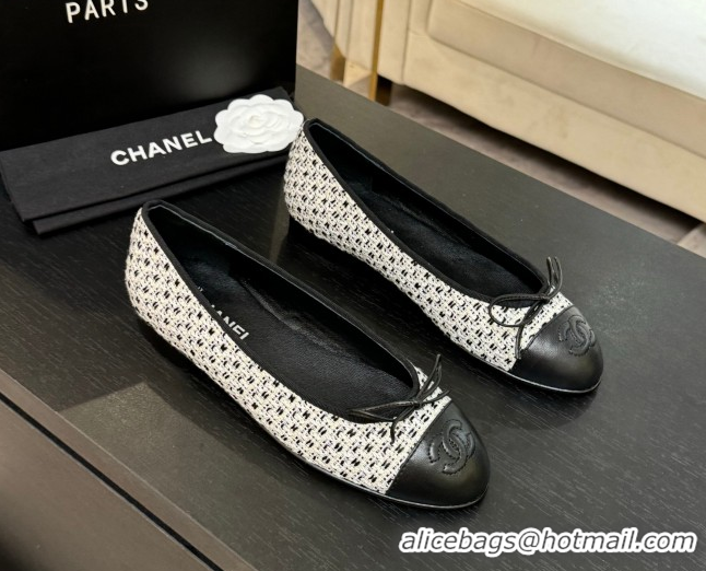 Best Product Chanel Classic Tweed & Lambskin Leather Ballet Flats with Bow Black/White 50901011