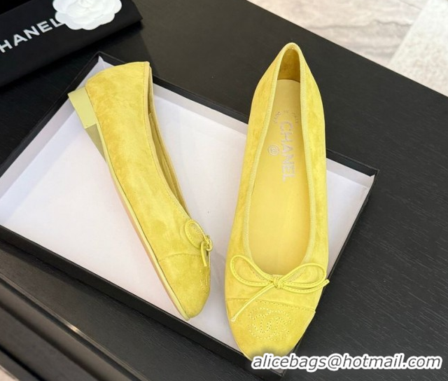 Best Grade Chanel Classic Suede Ballet Flats with Bow Yellow 50901018