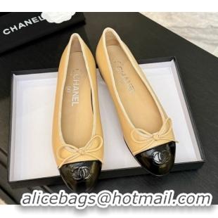 Shop Duplicate Chanel Classic Lambskin & Patent Calfskin Ballet Flats with Bow Beige 0901022