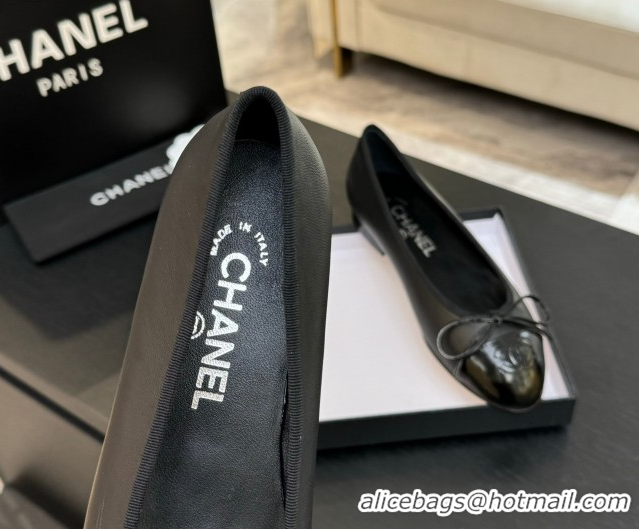 Low Cost Chanel Classic Lambskin & Patent Calfskin Ballet Flats with Bow Black 0901023