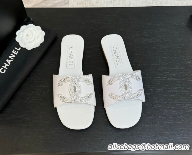 Unique Style Chanel Calfskin Leather Flat Slides Sandal White 2025 CH090102