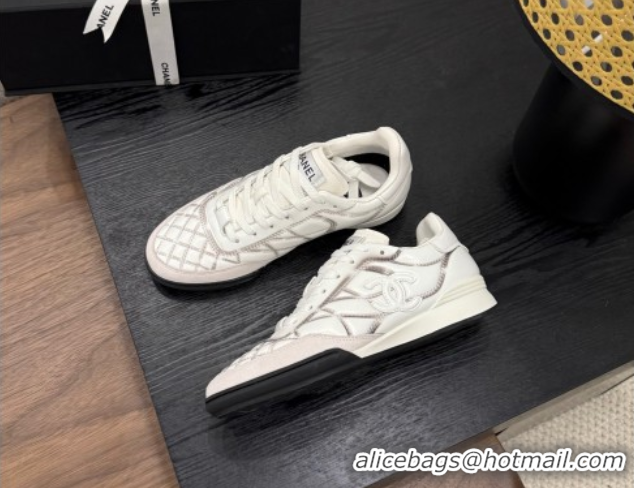 Pretty Style Chanel Quilted Calfskin Leather Sneakers White/Grey G4583909
