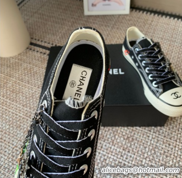 Big Discount Chanel Canvas Low top Sneakers with Chain and Print Black 2025 CH090103 0901049