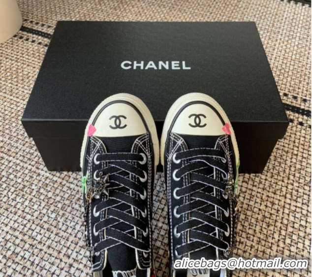 Big Discount Chanel Canvas Low top Sneakers with Chain and Print Black 2025 CH090103 0901049
