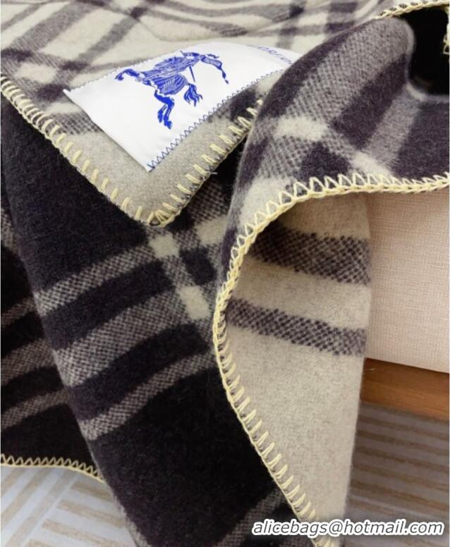 Good Looking Burberry Wool Reversible Cape BR091027 Beige 2025