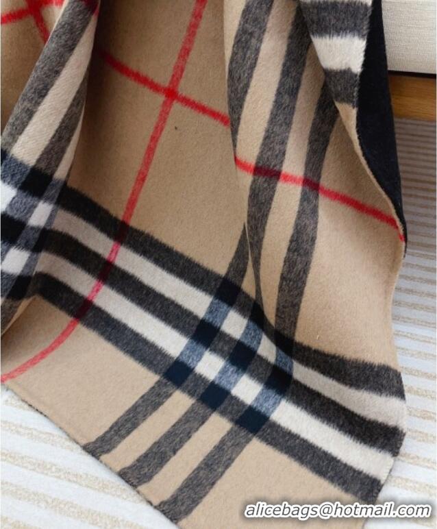 Market Sells Burberry Cashmere Reversible Hoodlie Cape with Fringes BR091030 Black/Camel 2025