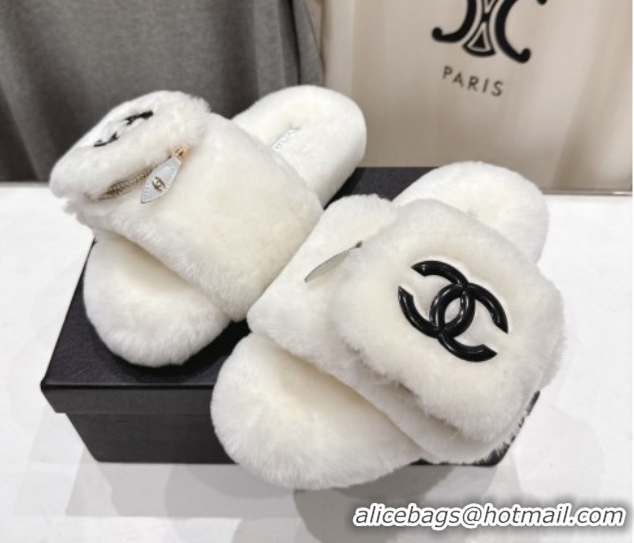 Famous Chanel Wool Flat Slides Sandal with Zip Pouch White 2025 CH090112