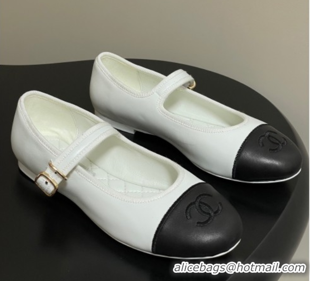 Sophisticated Chanel Lambskin Leather Mary Janes Flats Ballet G45503 White/Black