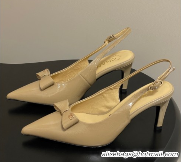 Top Design Chanel Crumpled Patent Calfskin Slingbacks 7.5cm with Bow Beige 2025 G46547