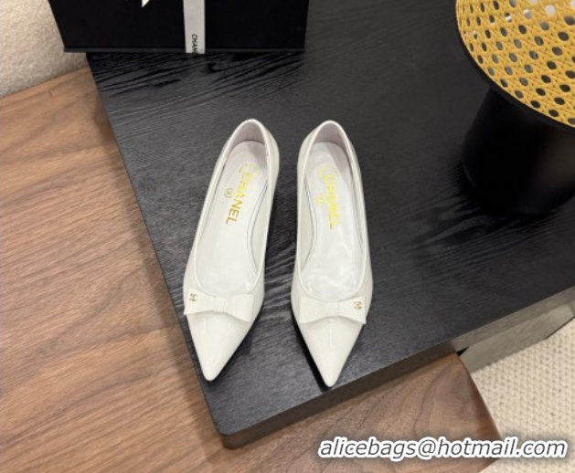 Good Product Chanel Crumpled Patent Calfskin Slingbacks Pumps 3.5cm White 2025 G46549