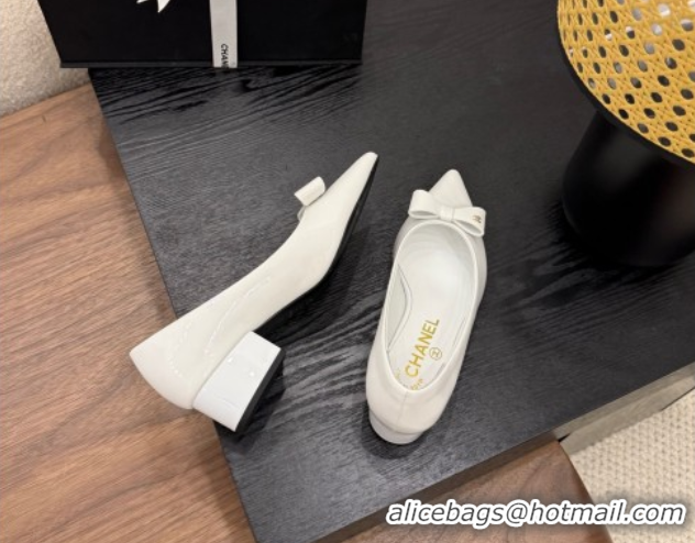 Good Product Chanel Crumpled Patent Calfskin Slingbacks Pumps 3.5cm White 2025 G46549