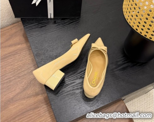 Top Design Chanel Crumpled Patent Calfskin Slingbacks Pumps 3.5cm Beige 2025 G46549