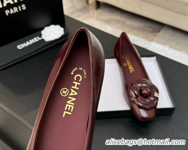 Shop Duplicate Chanel Shiny Calfskin Ballet flats with Camellia Bloom Burgundy 2025 G46520