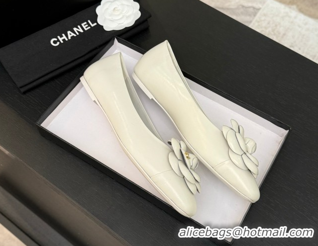 Buy Discount Chanel Shiny Calfskin Ballet flats with Camellia Bloom White 2025 G46520