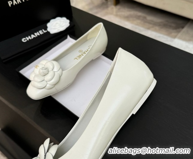 Buy Discount Chanel Shiny Calfskin Ballet flats with Camellia Bloom White 2025 G46520