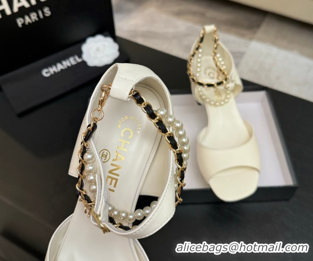 Good Looking Chanel Lambskin Low Heel Sandals with Chain and Pearls White 2025 G46658