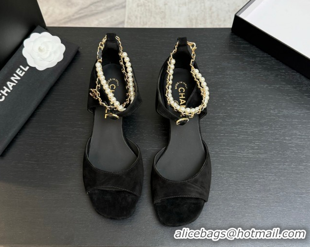 Shop Duplicate Chanel Suede Low Heel Sandals with Chain and Pearls Black 2025 G46658