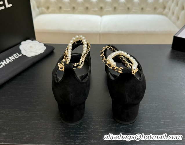 Shop Duplicate Chanel Suede Low Heel Sandals with Chain and Pearls Black 2025 G46658