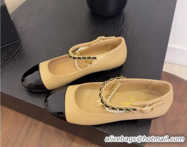 Cheap Price Chanel Lambskin & Patent Calfskin Mary Janes Ballet Flats with Chain and Pearls Beige 2025 G46718