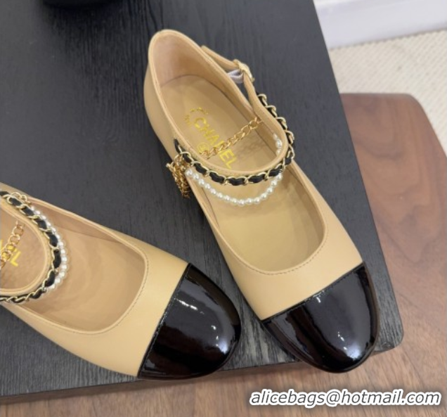 Cheap Price Chanel Lambskin & Patent Calfskin Mary Janes Ballet Flats with Chain and Pearls Beige 2025 G46718