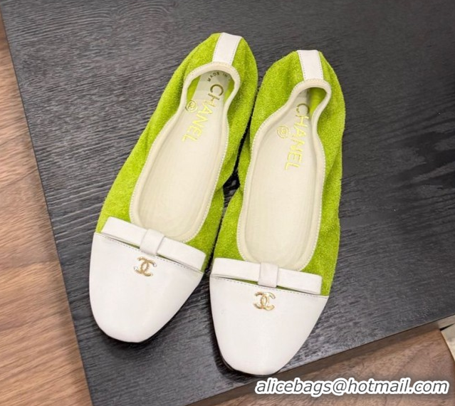 Shop Duplicate Chanel Suede & Calfskin Ballet Flats with Bow Green 2025 CH090202