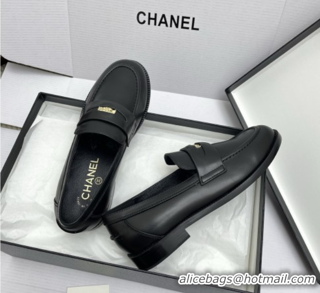 Purchase Chanel Mocassins Loafers in Smooth Calfskin G46362 Black