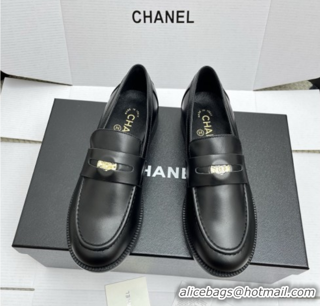 Purchase Chanel Mocassins Loafers in Smooth Calfskin G46362 Black