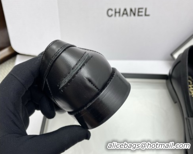 Purchase Chanel Mocassins Loafers in Smooth Calfskin G46362 Black