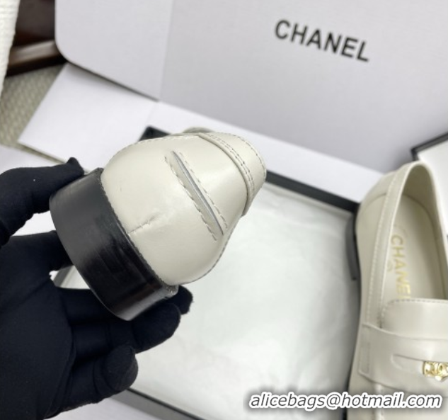 Good Quality Chanel Mocassins Loafers in Smooth Calfskin G46362 White