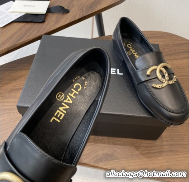 Good Looking Chanel Calfskin Loafers with CC Logo CH9327 Black