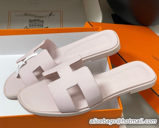Classic Hermes Oran Classic Flat Slides Sandal in Palm-Grained Calfskin Pale Purple 0819004