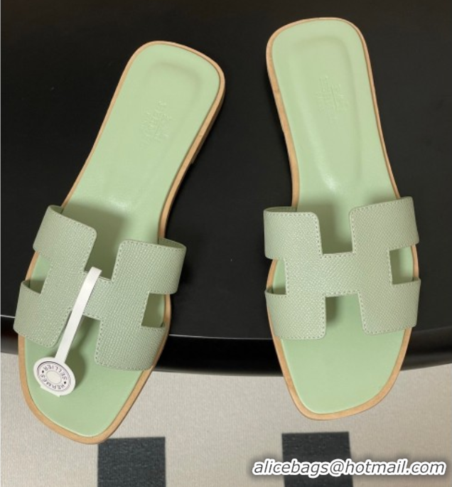 Purchase Hermes Oran Classic Flat Slides Sandal in Palm-Grained Calfskin Light Green 0819006