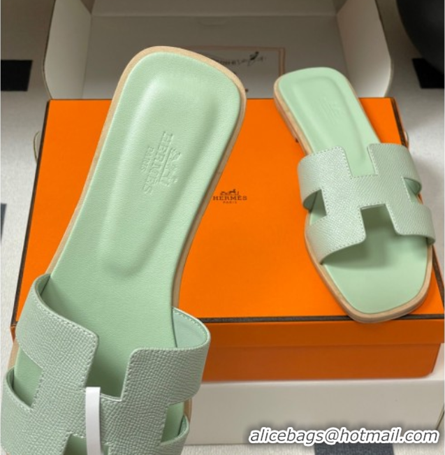 Purchase Hermes Oran Classic Flat Slides Sandal in Palm-Grained Calfskin Light Green 0819006