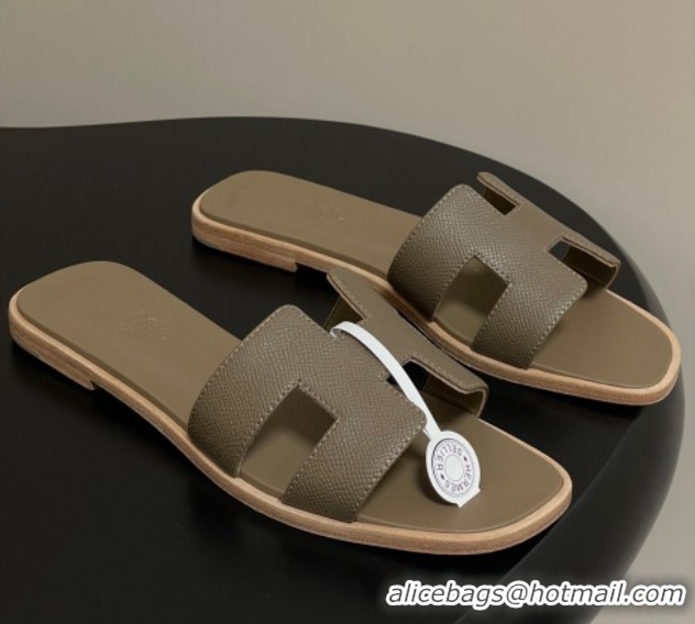 Pretty Style Hermes Oran Classic Flat Slides Sandal in Palm-Grained Calfskin Elephant H081803 0819026