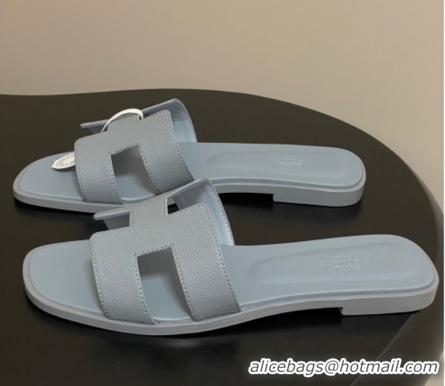 Stylish Hermes Oran Classic Flat Slides Sandal in Palm-Grained Calfskin Grey2 H081803
