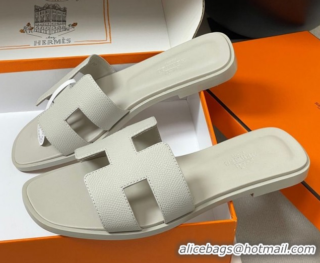 Top Grade Hermes Oran Classic Flat Slides Sandal in Palm-Grained Calfskin Light Grey H081803