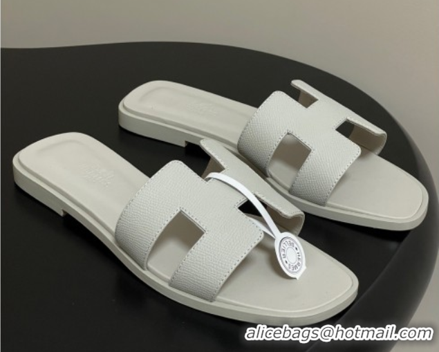 Top Grade Hermes Oran Classic Flat Slides Sandal in Palm-Grained Calfskin Light Grey H081803