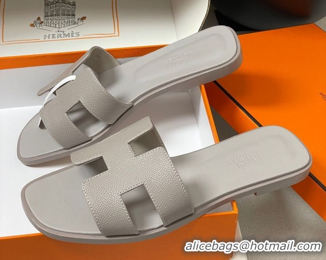 Durable Hermes Oran Classic Flat Slides Sandal in Palm-Grained Calfskin Grey H081803