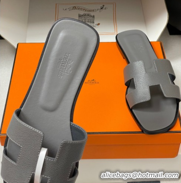 Sumptuous Hermes Oran Classic Flat Slides Sandal in Palm-Grained Calfskin Dark Grey H081803