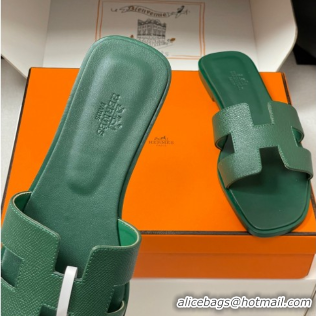 Cheap Price Hermes Oran Classic Flat Slides Sandal in Palm-Grained Calfskin Deep Green H081803