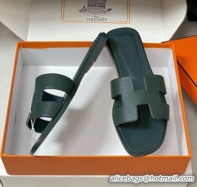 Feminine Hermes Oran Classic Flat Slides Sandal in Palm-Grained Calfskin Dark Green 2025 H081803