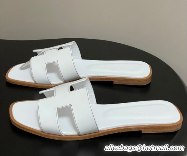 Perfect Hermes Oran Classic Flat Slides Sandal in Smooth Calfskin White 2025 H081803