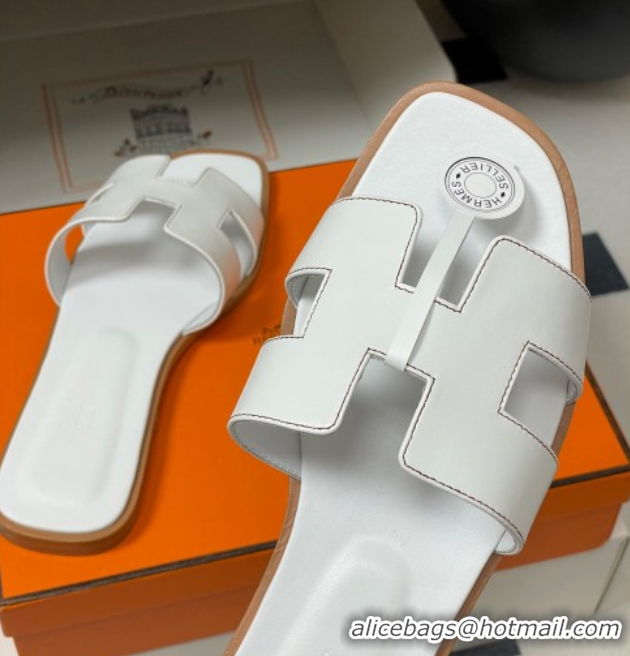 Perfect Hermes Oran Classic Flat Slides Sandal in Smooth Calfskin White 2025 H081803